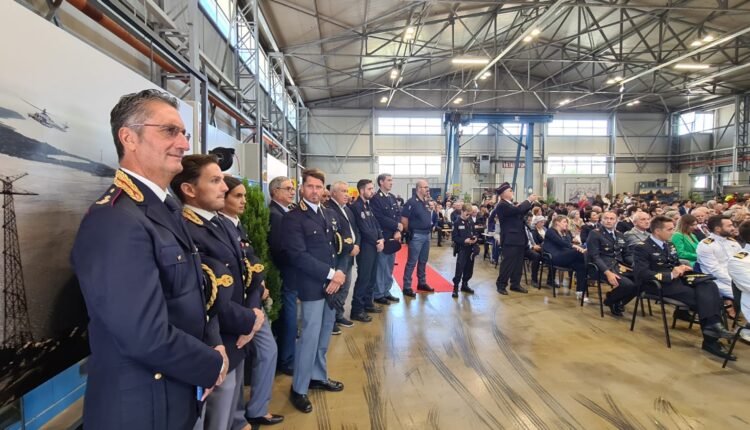 Palermo: la Polizia di Stato ha celebrato il 50° Anniversario della Costituzione del IV° Reparto Volo presso l'aeroporto Boccadifalco
