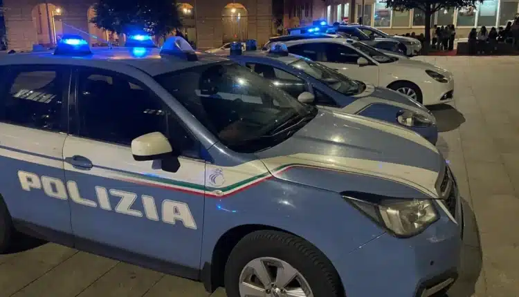 Lecco: atti persecutori nei confronti dell'ex fidanzata, arrestato dalla Polizia di Stato.