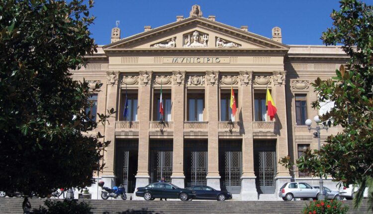 Messina, 4 settembre appuntamento dedicato ai giovani: la mostra "Officina del Sole & Friends", il "Mercatino dei Libri" e "Incontriamoci".