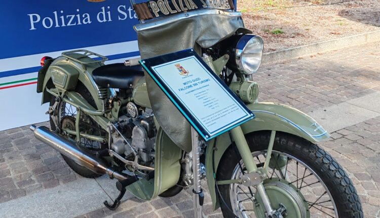 Torino: da venerdì 13 a domenica 15 settembre 2024 torna il Salone dell'Auto. Presente anche la Polizia di Stato con uno stand4