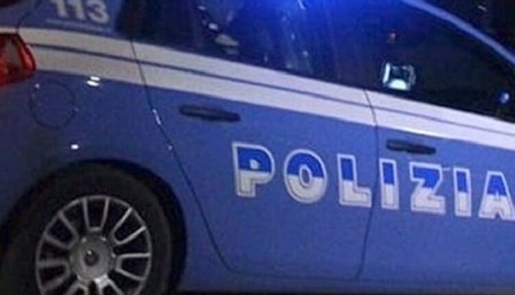 Napoli: violenza sessuale aggravata su minore, la Polizia di Stato trae in arresto un 26enne napoletano.