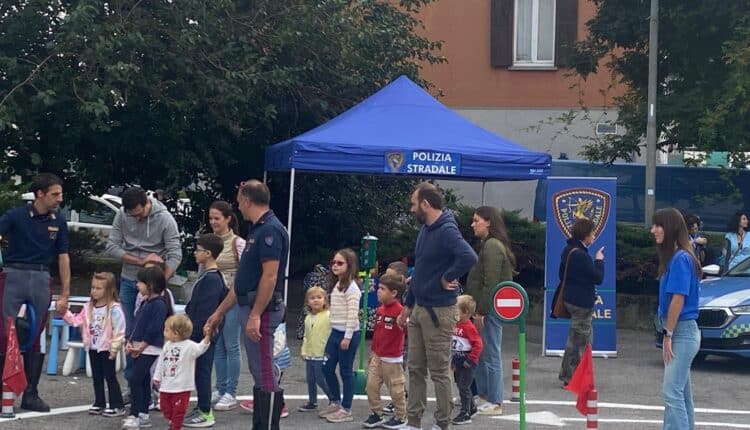 Meda: la Polizia di Stato partecipa all'evento "Ce l'abbiamo nel sangue" organizzato dall'Avis