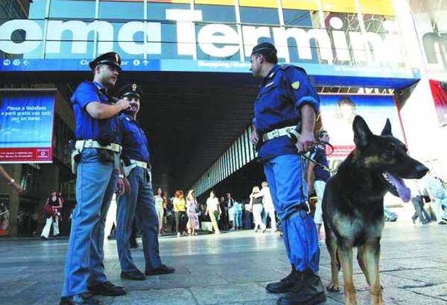 Roma: la Polizia di Stato rintraccia, alla stazione Termini, un uomo scomparso a fine luglio da Napoli e segnalato alla trasmissione "Chi l'ha visto?".