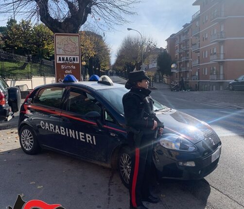 Frosinone, si oppone allo sfratto: donna 58enne arrestata per la seconda volta