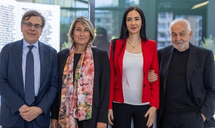 Milano: alla Rettrice eletta dell'Università Statale Marina Brambilla il premio Alumno dell'anno 2023-2024, riconoscimento all'eccellenza accademica IULM