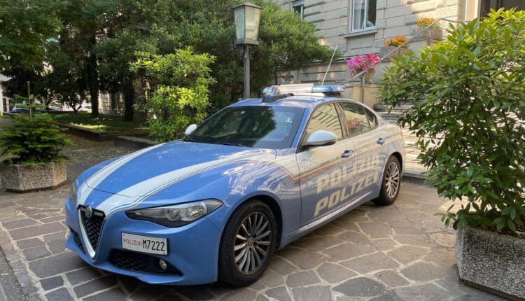 Bolzano: trovati 20 grammi di sostane stupefacenti nascosti in un pacco consegnato ad un corriere per essere spedito. Denunciato un 40enne