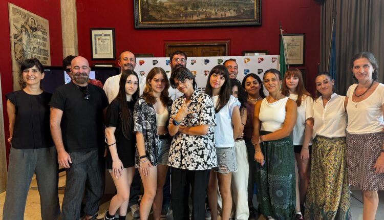 Pesaro: venerdì 6 settembre alla Galleria Rossini inaugura '11.39 Ri-Creazione', la mostra che riflette sul significato dei nostri ricordi digitali