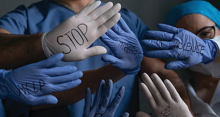 Nuoro: l'ASL ha deciso di rafforzare le misure a protezione e salvaguardia dei propri operatori sanitari, per evitare l'odiosa piaga delle aggressioni