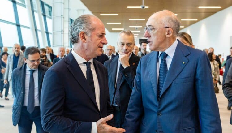 Aeroporto di Verona, nuovo terminal passeggeri: presenti all'inaugurazione Luca Zaia, Paolo Arena e Alessandra Bonetti
