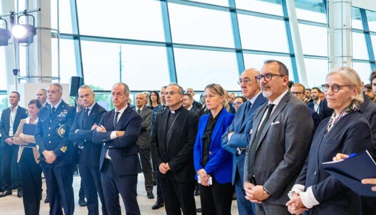 Aeroporto di Verona, nuovo terminal passeggeri: presenti all'inaugurazione Luca Zaia, Paolo Arena e Alessandra Bonetti