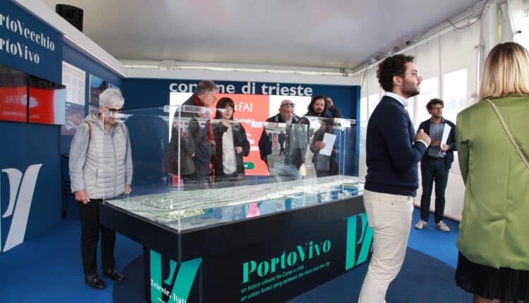 Trieste presente e partecipativa alle grandi manifestazioni sportive dell'autunno: oltre 30.000 visitatori allo stand comunale