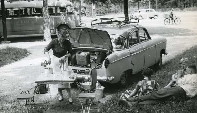 Cittadella degli Archivi e Milanosport, presentata la mostra diffusa "Cinquant'anni di tempo libero a Milano. 1930-1980"