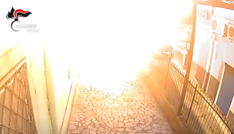 Bacoli: tentato omicidio di un Ufficiale della Guardia di Finanza, tre arresti per la fabbricazione della bomba