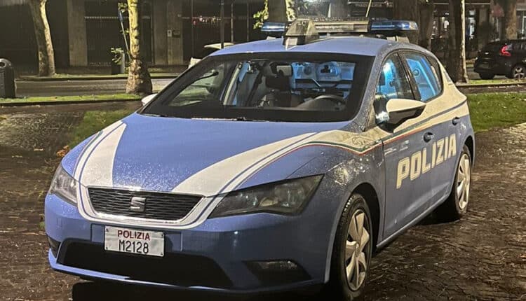 Ravenna: aggredisce un uomo davanti ad un locale notturno, per poi estrarre la pistola e sparare tre colpi. Arrestato un 49enne per tentato omicidio