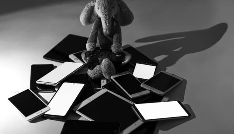 Roma: Mostra Fotografica SUPEREROI, proteggiamo i bambini insieme