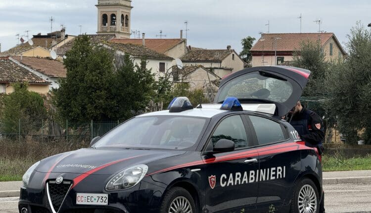 Appignano e Porto Recanati: interventi dei Carabinieri contro sostanze stupefacenti e reati contro la persona.