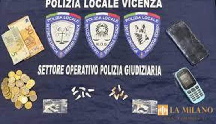 Bologna: nascondeva droga, pusher nigeriano denunciato