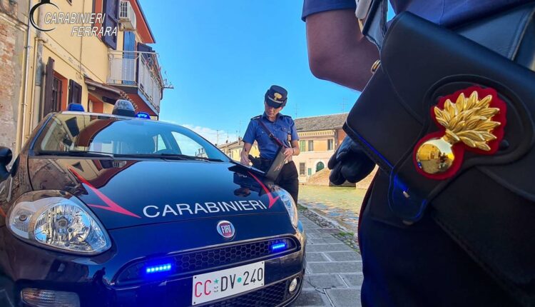 Comacchio: controlli straordinari dei Carabinieri, sono stati controllati complessivamente 45 veicoli e 62 persone.