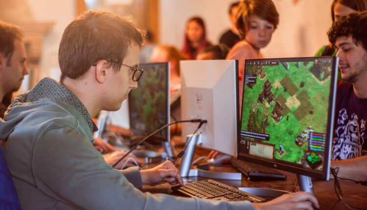 Bolzano: Game Ground 2024, inizia la settimana ricca di tornei, panel, hackathon e stunt show