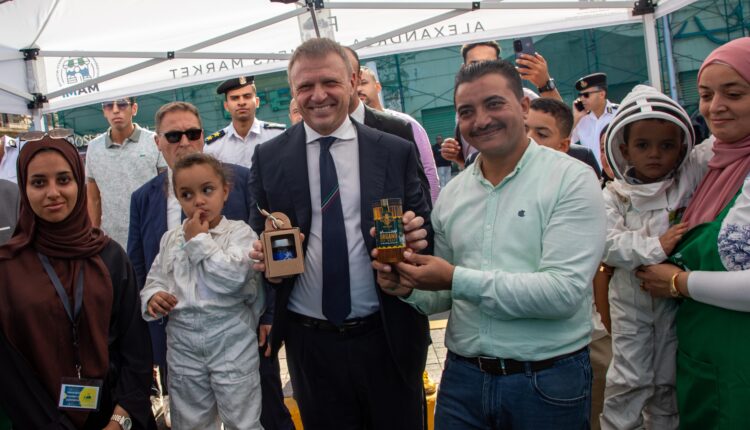 Egitto: Lollobrigida inaugura il primo farmer market