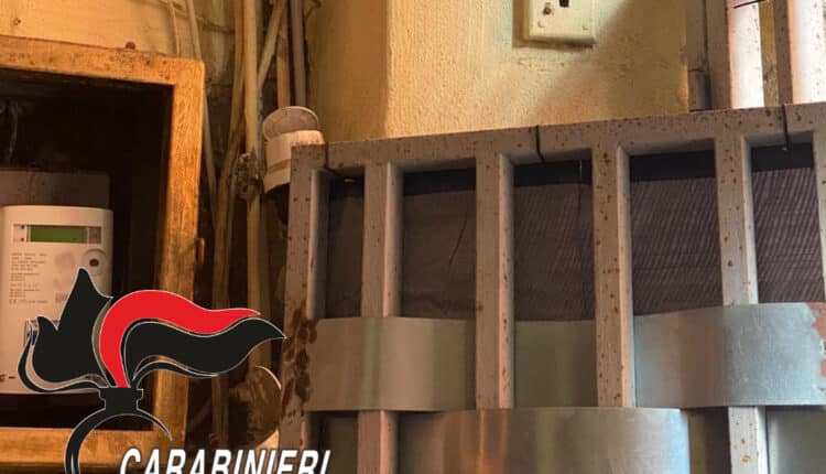 Ercolano, Carabinieri scovano un'altra piazza di spaccio. Arrestate due persone