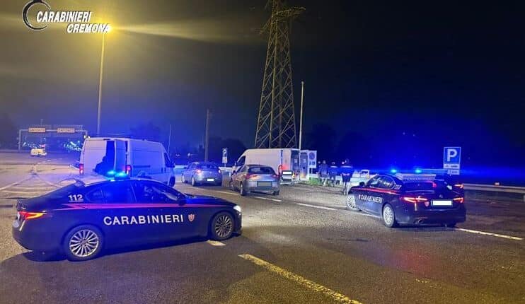 Pandino: Rimane coinvolta in un incidente ma rifiuta l’alcoltest, denunciata 59enne