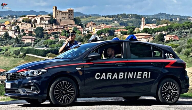 Forlì: ritorna la truffa della finta polizza on-line, 31 enne denunciato dai carabinieri.