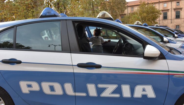 Palermo: Polizia di Stato accoglie in visita nella Questura un gruppo di cittadini stranieri