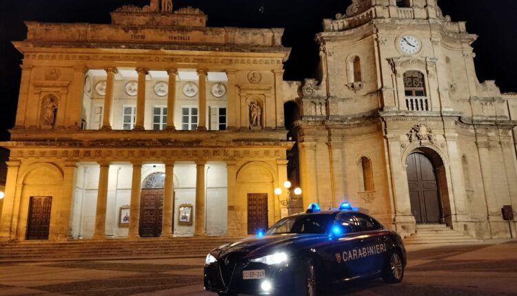 Vittoria: Rissa con armi da taglio, denunciati 5 giovani