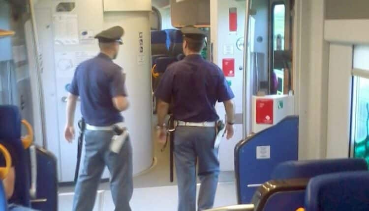 Genova: controlli nelle stazioni ferroviarie genovesi e nelle aree adiacenti, 1 persona soccorsa, 3 denunciati ed 1 arrestato.