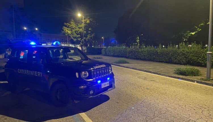Caserta: intensificati i controlli nelle aree vicine alla Stazione Ferroviaria, denunciate tre persone
