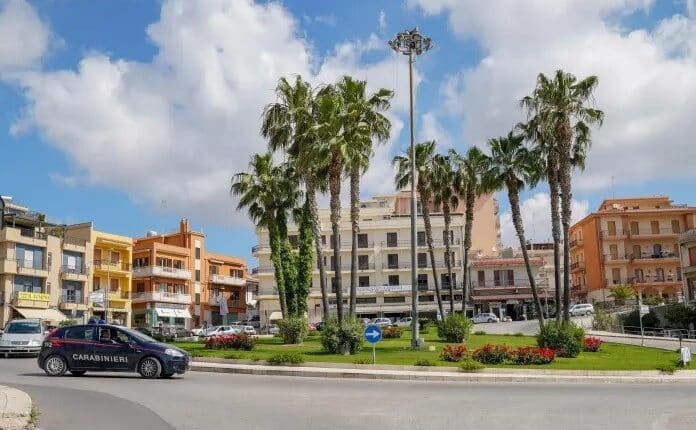 Ispica: denuncia di due stranieri per lesioni aggravate.