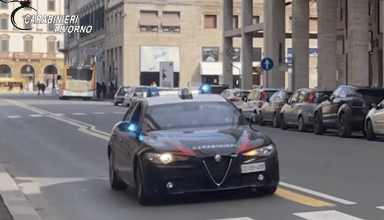 Livorno: 40enne arrestato dai Carabinieri per violazione del divieto di avvicinamento.