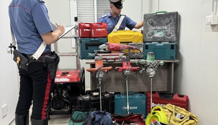 Norcia: denunciati due uomini per ricettazione, entrambi già noti alle Forze dell'Ordine.