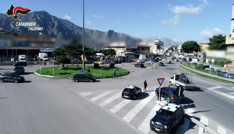 Villabate, tentato omicidio aggravato, detenzione e porto illegale di arma. Padre e figlio in manette