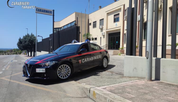 Crispiano: cosparge l'ex convivente di liquido infiammabile, bloccato e arrestato dai Carabinieri