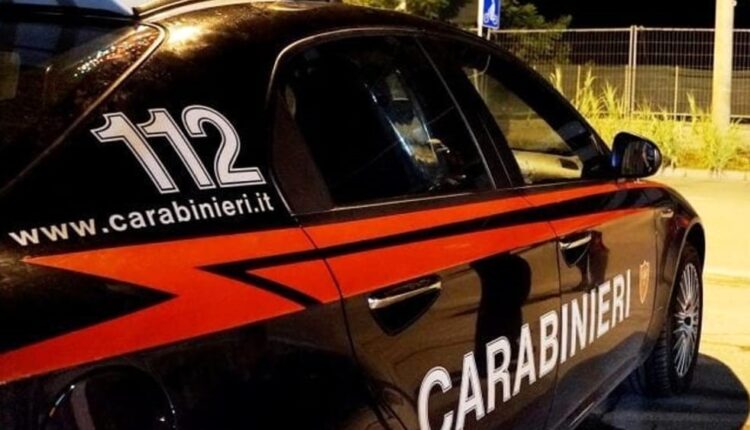 Napoli: un video registrato di nascosto costa le manette ad un 47enne, arrestato dai Carabinieri