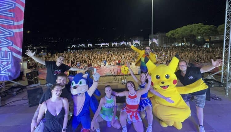 Rovigo: Rewind 90 chiuderà il suo tour estivo nella città in cui tutto è iniziato. Sabato 5 ottobre sarà grande festa in piazza Vittorio Emanuele2