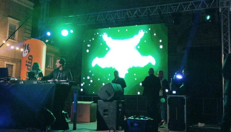 Macerata: web, social e intelligenza artificiale, il Social Festival protagonista in piazza della Libertà