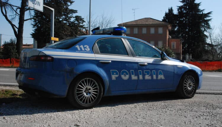 Udine: Polizia di Stato, arresti all'estero in esecuzione di mandati di cattura europei