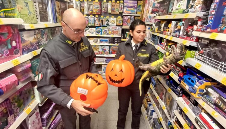 Imperia: sequestrati dalla Guardia di Finanza oltre 53.000 giocattoli non sicuri