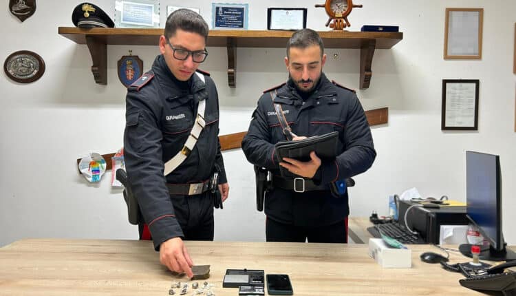 Crevalcore: Deteneva e spacciava stupefacenti, arrestato 30enne