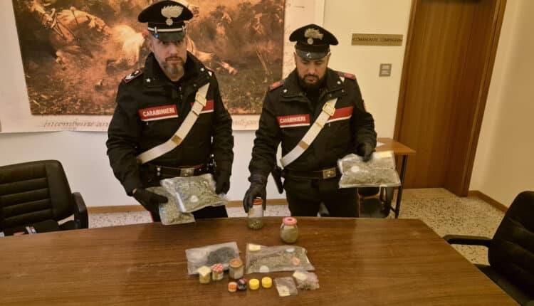 Imola: Trovato in possesso di diverse tipologie di droga, arrestato 27enne e multato per 4.000 euro