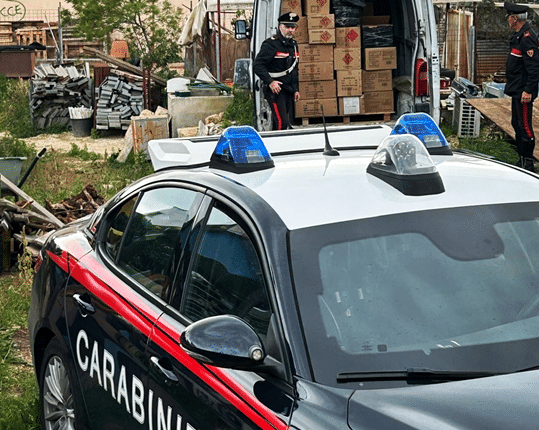 Ugento: sequestrate oltre 2 tonnellate di materiale esplosivo in casa, 38enne arrestato dai Carabinieri