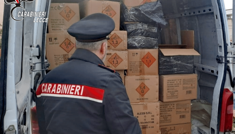 Ugento: sequestrate oltre 2 tonnellate di materiale esplosivo in casa, 38enne arrestato dai Carabinieri