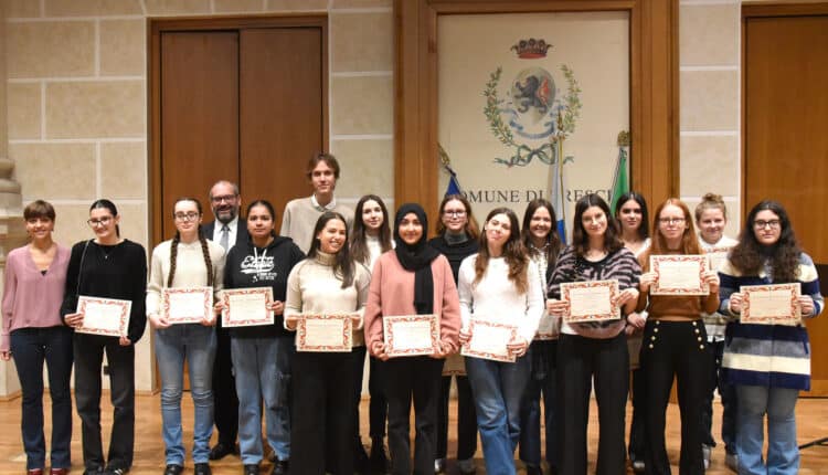 Brescia, premiazioni per l’eccellenza scolastica: 269 diplomati con 100 e lode