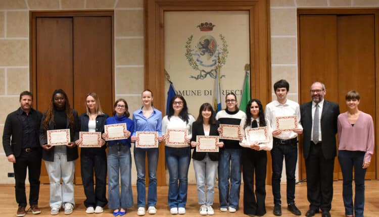 Brescia, premiazioni per l’eccellenza scolastica: 269 diplomati con 100 e lode