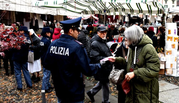 Vercelli: Polizia di Stato prosegue la sua campagna contro la violenza sulle donne