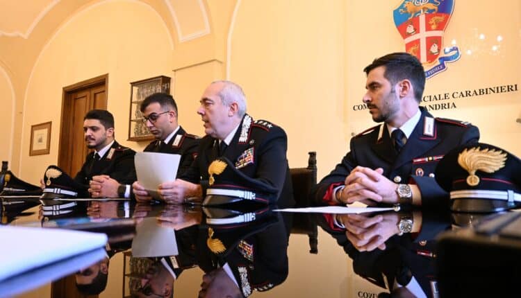 Alessandria: “pendolari del crimine” fermati in flagranza dai Carabinieri, arrestati due truffatori