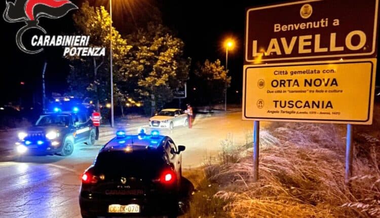 Lavello: Aggredisce la ex per poi scagliarsi contro 2 passanti giunti in soccorso della donna, arrestato 45enne
